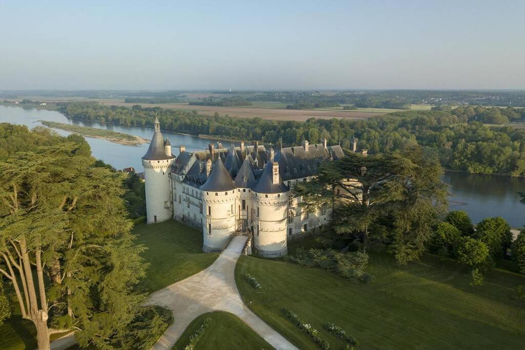 Amalouyse Studio De Charme Au Coeur Des Chateaux De Loire Montlouis-sur-Loire Exteriör bild